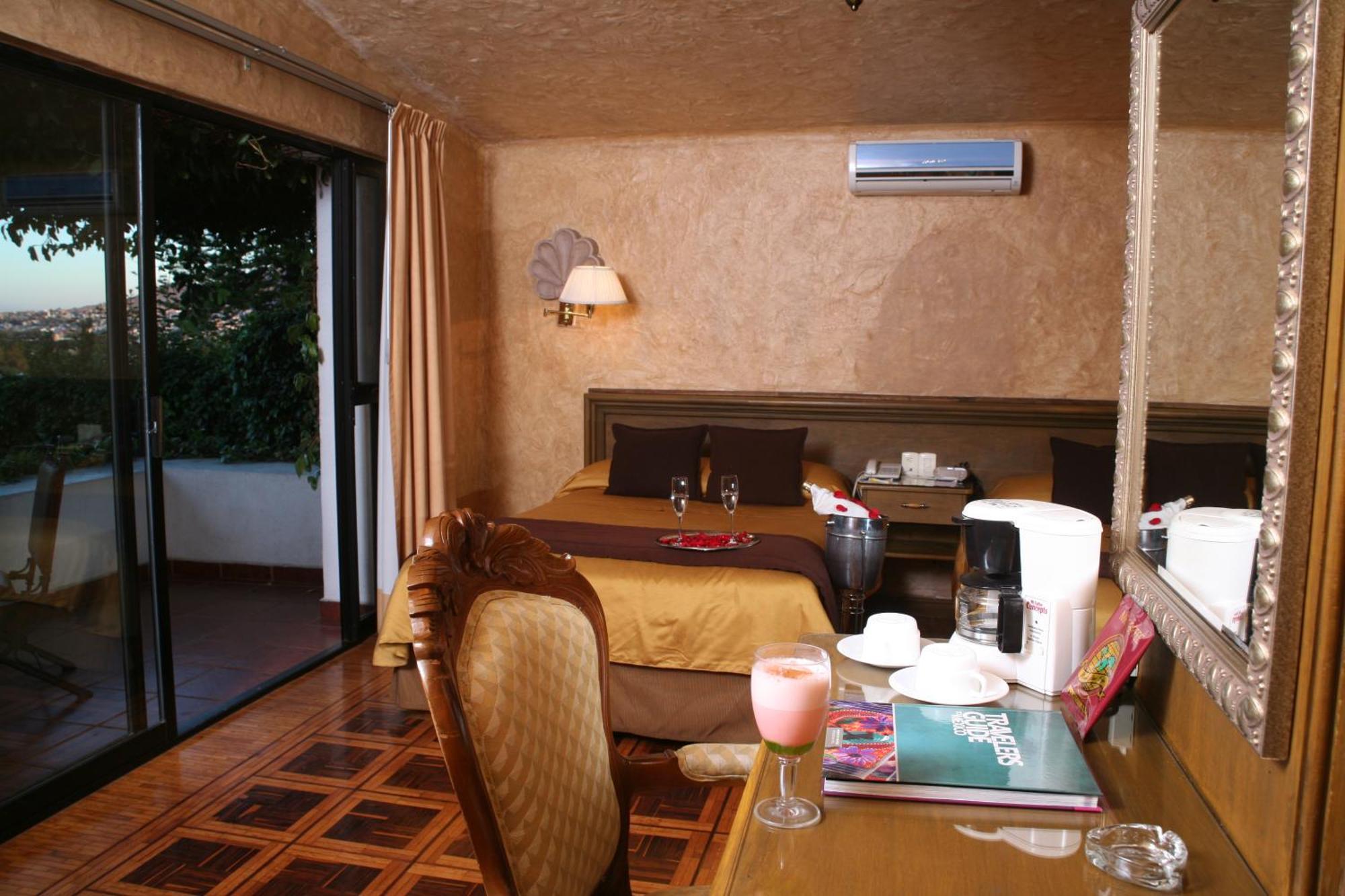 Casa De La Loma Hotel Morelia Exterior foto